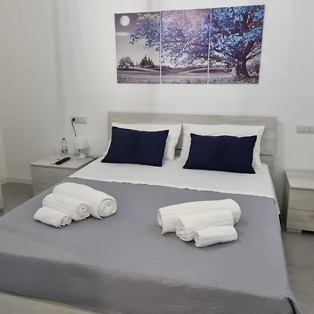 Casa Verdi 37 Zaffiro 度假居 Porto SantʼElpidio